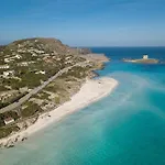 Villa Affittasardegna-villa La Fata Punta de su Torrione